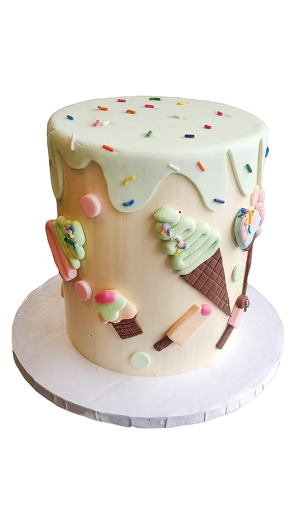 imagen de pastel de Custom cakes